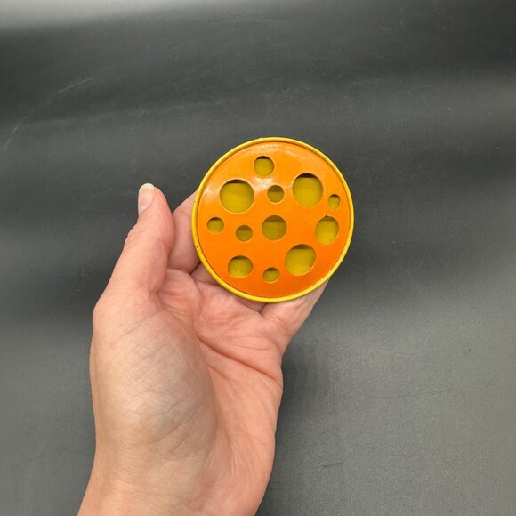 Vintage Brooch Pin 1960s Atomic Moon Orange Yellow Cut Out Dots Metal Enamel - Picture 8 of 9